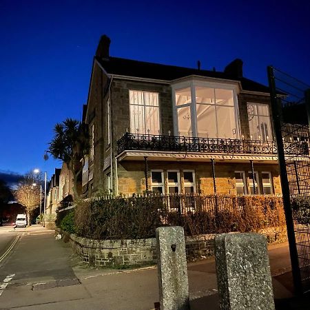 The Old Club Bed & Breakfast Penzance Bagian luar foto