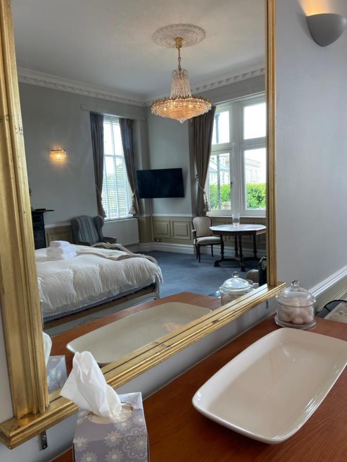 The Old Club Bed & Breakfast Penzance Bagian luar foto