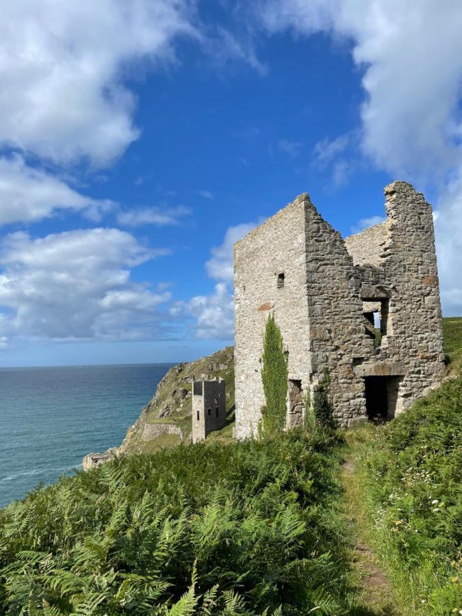 The Old Club Bed & Breakfast Penzance Bagian luar foto